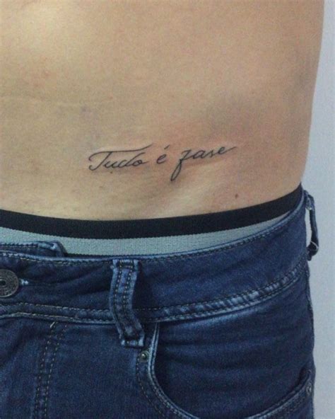 15 opções lindas e ousadas para tatuagem na virilha